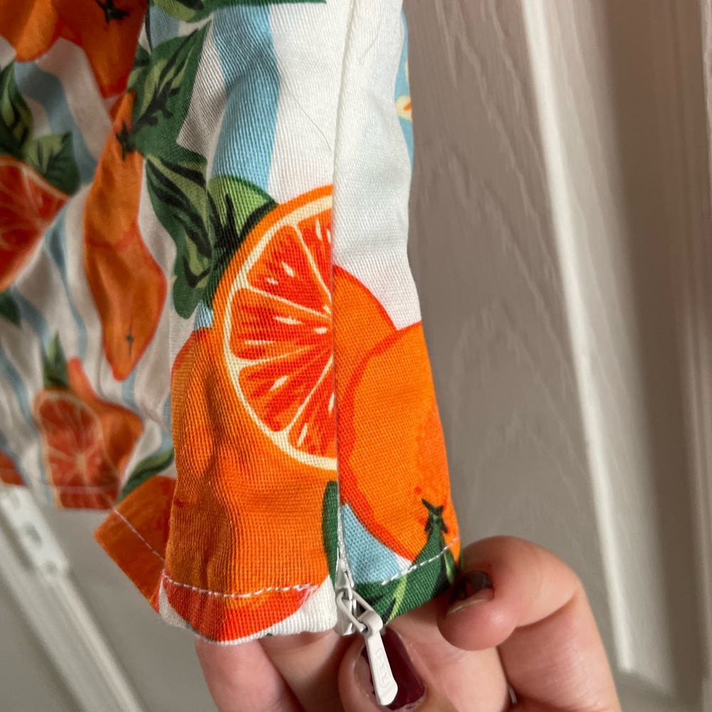 ModCloth Crop Top 🍊 - Picture 5 of 6